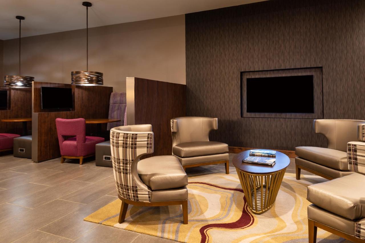 Courtyard By Marriott Charlotte Northlake Dış mekan fotoğraf