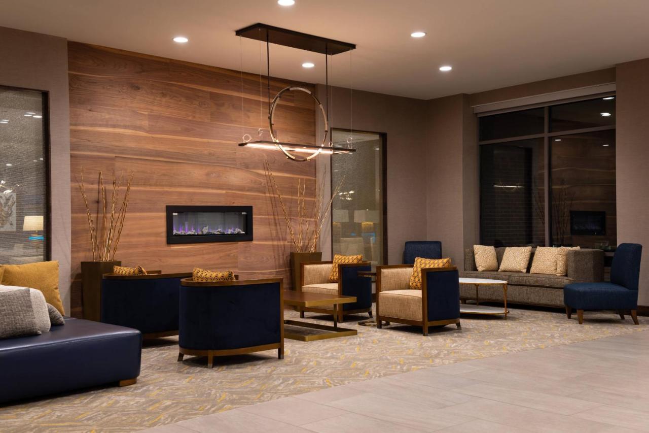 Courtyard By Marriott Charlotte Northlake Dış mekan fotoğraf